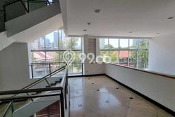 Unit Kantor Tersedia di Thamrin Spesifikasi LB 1000m2 Unit Kantor Tersedia di Thamrin Spesifikasi LB 1000m2