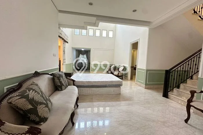 Sewa Rumah Modern di Menteng Harga Rp 650 Juta/ Tahun Sewa Rumah Modern di Menteng Harga Rp 650 Juta/ Tahun