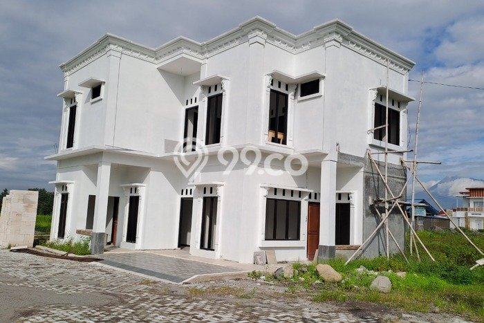 Rumah Mewah Dan Cantik Tiype Tanah Luas Di Klaten Rumah Mewah Dan Cantik Tiype Tanah Luas Di Klaten