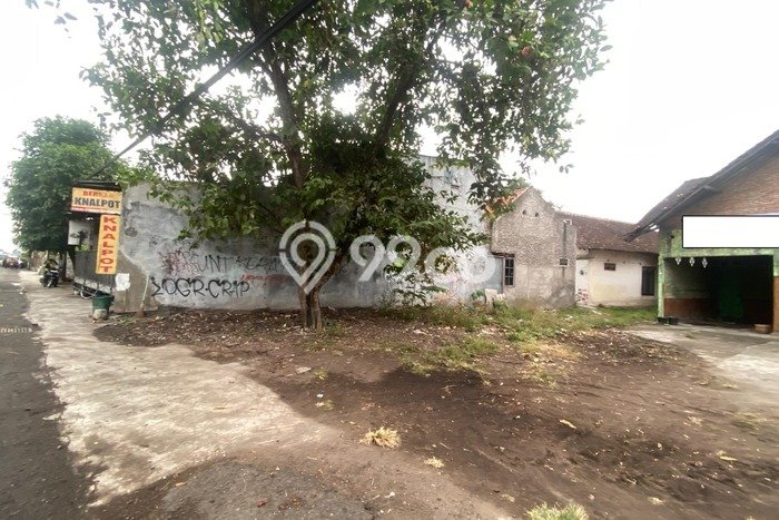LOKASI STRATEGIS! Tanah di Purwomartani , Luas 708m², Lokasi Potensial, Cocok untuk Investasi LOKASI STRATEGIS! Tanah di Purwomartani , Luas 708m², Lokasi Potensial, Cocok untuk Investasi