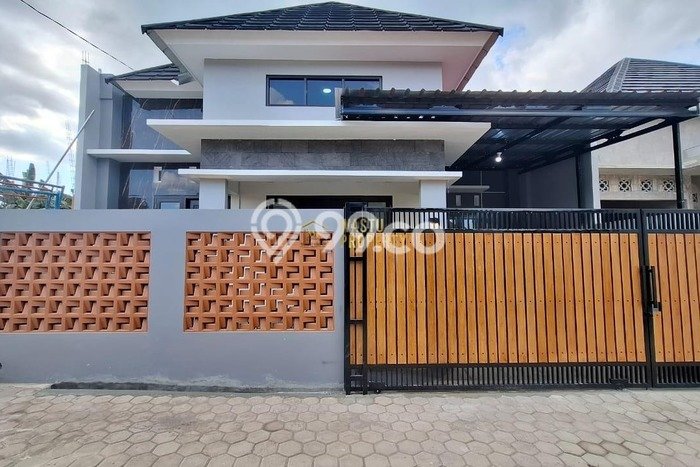 Rumah Strategis 3 KT Luas Tanah 131m² di Sedayu, Bantul Rumah Strategis 3 KT Luas Tanah 131m² di Sedayu, Bantul