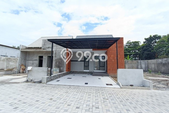 Kesempatan Investasi 2 Kamar Tidur dan 1 Kamar Mandi di Mlati, Dekat Pusat Kota, Sleman Kesempatan Investasi 2 Kamar Tidur dan 1 Kamar Mandi di Mlati, Dekat Pusat Kota, Sleman
