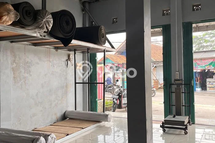 Unit Ruko Dijual di Cikupa Tangerang Luas Tanah 232m2, Luas Bangunan 220m2 Unit Ruko Dijual di Cikupa Tangerang Luas Tanah 232m2, Luas Bangunan 220m2