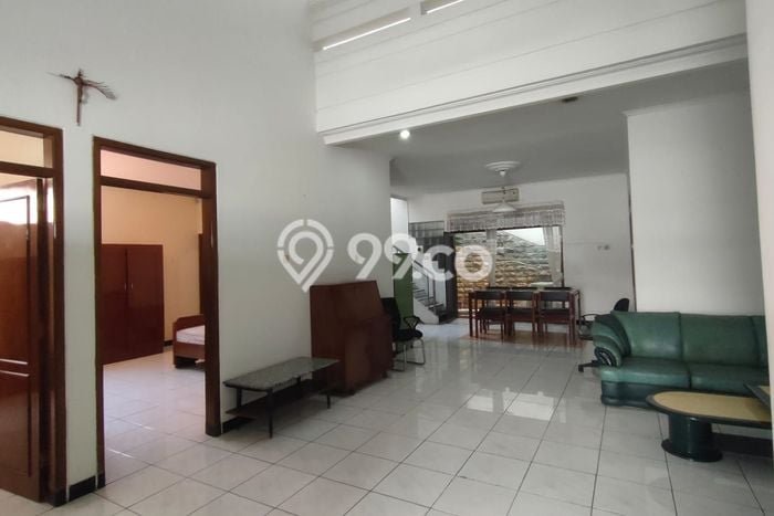 Rumah 3 KT 2 KM LT 206m2m², Luas Bangunan 220m2m² di , Semarang Rumah 3 KT 2 KM LT 206m2m², Luas Bangunan 220m2m² di , Semarang