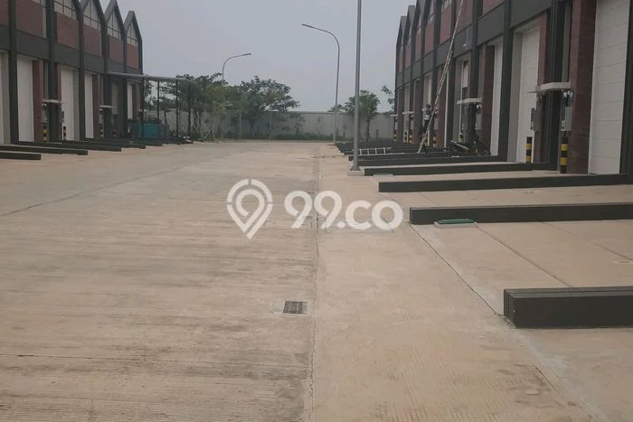 Gudang Disewakan Kawasan Pantai Indah Kapuk 2, Luas 120m², Area Premium Gudang Disewakan Kawasan Pantai Indah Kapuk 2, Luas 120m², Area Premium