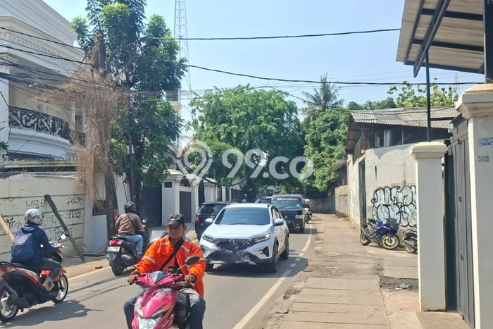 Tanah Investasi Dijual di Jakarta Barat Punya Luas 250m2 Tanah Investasi Dijual di Jakarta Barat Punya Luas 250m2