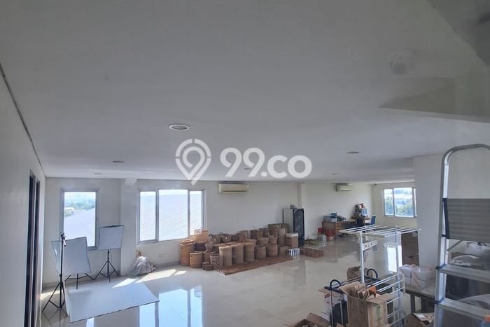 AREA PREMIUM! Kantor Kawasan Cipondoh, Luas 1000m2m², Lokasi Strategis AREA PREMIUM! Kantor Kawasan Cipondoh, Luas 1000m2m², Lokasi Strategis