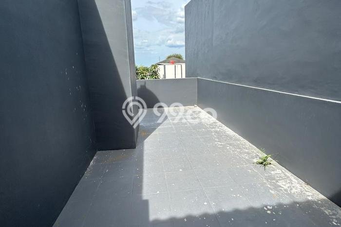 Ruko Dijual Lokasi Stratagis di Cipondoh Tangerang Cocok untuk Bisnis Ruko Dijual Lokasi Stratagis di Cipondoh Tangerang Cocok untuk Bisnis