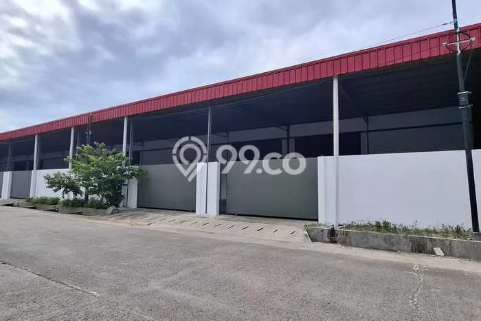 Unit Gudang Disewakan di Dadap di Area Ramai & Strategis Unit Gudang Disewakan di Dadap di Area Ramai & Strategis