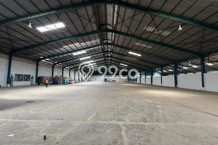 Unit Komersial Disewakan di Tangerang Kawasan Strategis Harga Kompetitif Unit Komersial Disewakan di Tangerang Kawasan Strategis Harga Kompetitif