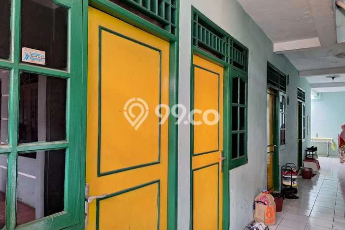 Rumah Kost untuk Dijual di Tangerang dengan 6 KT, 5 KM, Luas 150m2 Rumah Kost untuk Dijual di Tangerang dengan 6 KT, 5 KM, Luas 150m2