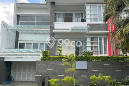 Hunian Elit LB 600m2 Siap Pakai Desain Elegan di Resor Dago Pakar, Bandung Hunian Elit LB 600m2 Siap Pakai Desain Elegan di Resor Dago Pakar, Bandung