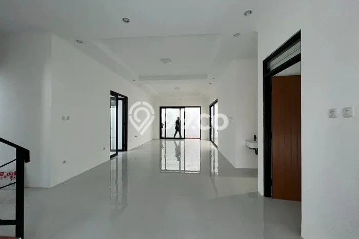 Rumah sewa siap huni 5 Kamar Tidur di Sukaluyu, Bandung Rumah sewa siap huni 5 Kamar Tidur di Sukaluyu, Bandung