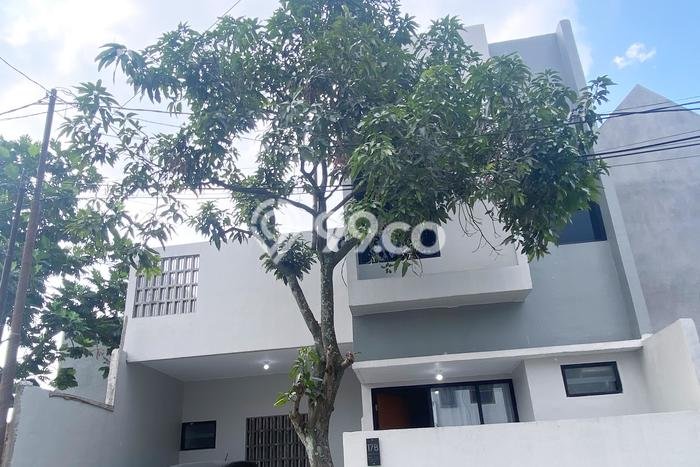 Rumah Modern Cantik 3 KT Bisa Langsung Pindah di Arcamanik Rumah Modern Cantik 3 KT Bisa Langsung Pindah di Arcamanik