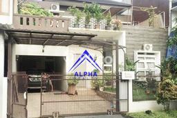 SPECIAL OFFER! Rumah area Buah Batu, 4 KT, Lingkungan Strategis, LT 244m² Bangunan 320m² SPECIAL OFFER! Rumah area Buah Batu, 4 KT, Lingkungan Strategis, LT 244m² Bangunan 320m²