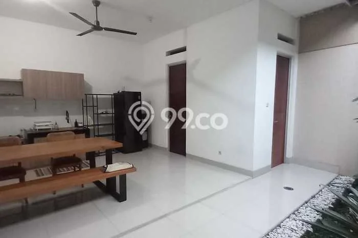 Lokasi strategis! Rumah siap pakai dikontrakkan di Batununggal LB 95m2 Lokasi strategis! Rumah siap pakai dikontrakkan di Batununggal LB 95m2