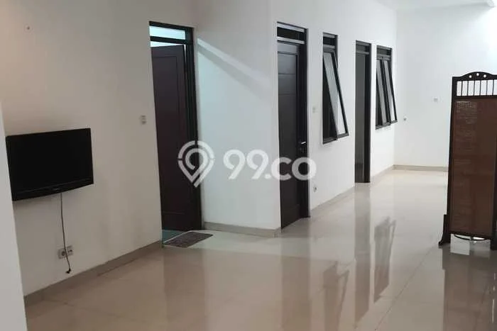 Lokasi terbaik! Rumah siap pakai disewakan di Batununggal LB 120m2 Lokasi terbaik! Rumah siap pakai disewakan di Batununggal LB 120m2