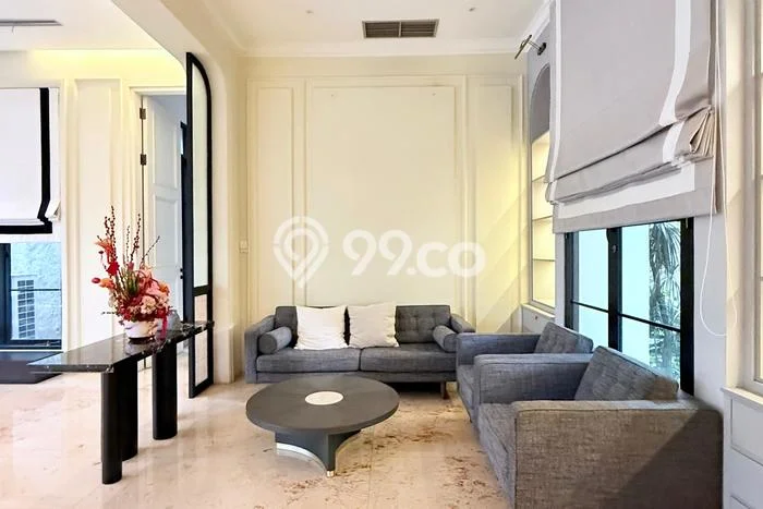 Sewa Rumah Strategis LT 600m2 / LB 800m2 di Pakubuwono, Jakarta Selatan Sewa Rumah Strategis LT 600m2 / LB 800m2 di Pakubuwono, Jakarta Selatan