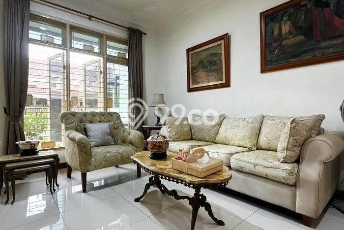 Ready to Use! Luxury House LT 155m2 Desain Elegan di Pondok Indah Ready to Use! Luxury House LT 155m2 Desain Elegan di Pondok Indah