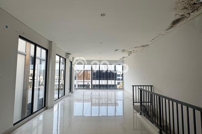 Ruko Dijual di Prime Area Tangerang Luas 148m2 Ruko Dijual di Prime Area Tangerang Luas 148m2