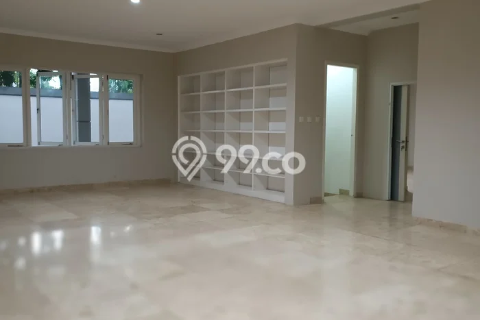 Rumah 6 Kamar Siap Huni Dikontrakkan di Menteng Harga Kompetitif Rumah 6 Kamar Siap Huni Dikontrakkan di Menteng Harga Kompetitif
