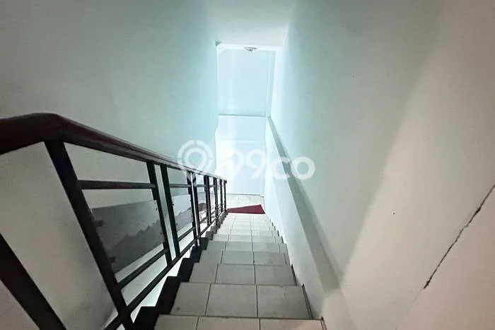 Ruko Disewakan di Menteng, Luas 200m², Lokasi Premium, Siap Operasi Ruko Disewakan di Menteng, Luas 200m², Lokasi Premium, Siap Operasi