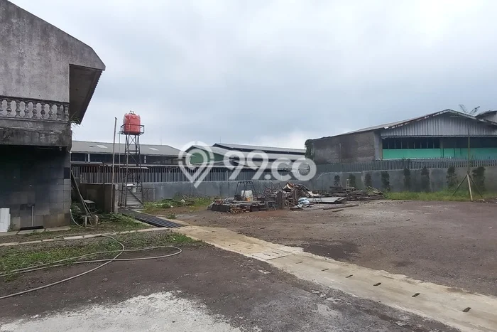 Gudang Bagus Dijual LB 1512m2 Lokasi Strategis Bandung Area Cocok untuk Berbisnis Gudang Bagus Dijual LB 1512m2 Lokasi Strategis Bandung Area Cocok untuk Berbisnis