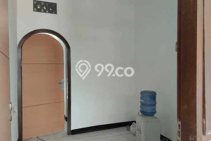 Rumah Minimalis 3 Kamar LT 102m2 di Taman Kopo Indah Rumah Minimalis 3 Kamar LT 102m2 di Taman Kopo Indah