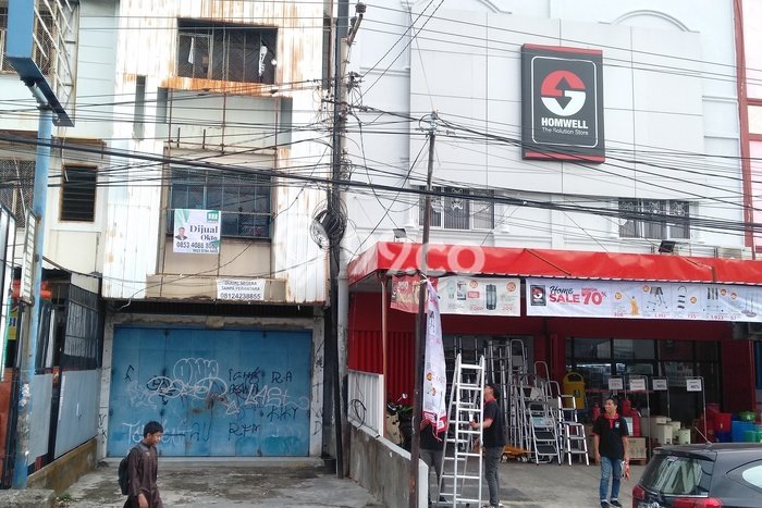Ruko Dijual di Makassar LT 115m2 & LB 216m2 Lokasi Terbaik! Ruko Dijual di Makassar LT 115m2 & LB 216m2 Lokasi Terbaik!