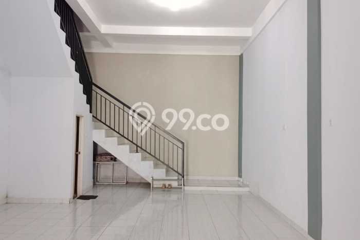 Ruko Dijual di Makassar LT 115m2 & LB 216m2 Lokasi Terbaik! Ruko Dijual di Makassar LT 115m2 & LB 216m2 Lokasi Terbaik!