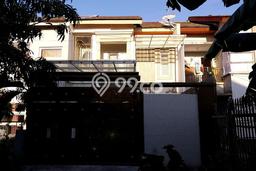 Sewa Rumah Murah di Panakukkang Makassar dengan 5 Kamar Tidur Sewa Rumah Murah di Panakukkang Makassar dengan 5 Kamar Tidur