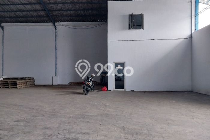 Jual Gudang Kawasan Biring Kanaya, Luas 1200m², Area Komersial, Jalur Strategis Jual Gudang Kawasan Biring Kanaya, Luas 1200m², Area Komersial, Jalur Strategis