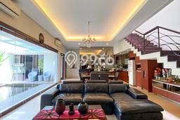 Rumah Mewah LB 314m2 Siap Pakai Desain Elegan di Mekar Wangi, Bandung Rumah Mewah LB 314m2 Siap Pakai Desain Elegan di Mekar Wangi, Bandung