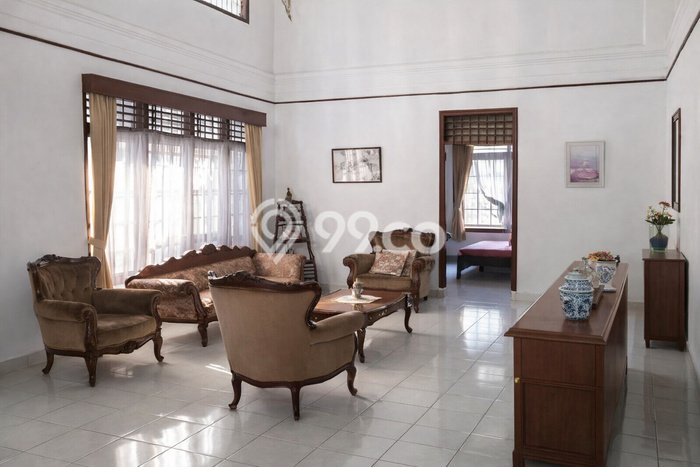For Sale! Luxury House LT 600m2 Desain Elegan di Cigadung For Sale! Luxury House LT 600m2 Desain Elegan di Cigadung