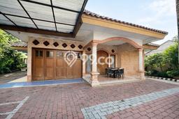 Siap Huni Rumah Mewah 7 Kamar di Kebon Jeruk Dekat ke Mana Saja Siap Huni Rumah Mewah 7 Kamar di Kebon Jeruk Dekat ke Mana Saja
