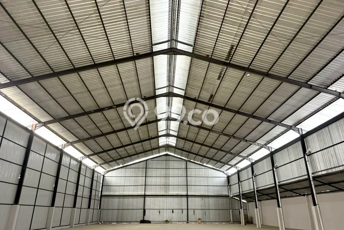 Unit Gudang Disewa Lokasi Kebon Jeruk, Jakarta Barat Spesifikasi Luas Bangunan 1625m2 Unit Gudang Disewa Lokasi Kebon Jeruk, Jakarta Barat Spesifikasi Luas Bangunan 1625m2