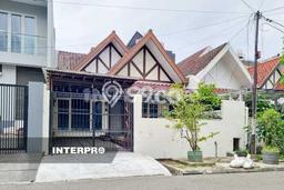 Rumah Elit Modern Siap Huni di Puri Indah Jakarta Barat Rumah Elit Modern Siap Huni di Puri Indah Jakarta Barat