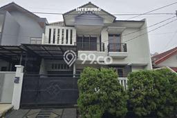 For Sale! Luxury House LT 200m2 Desain Elegan di Meruya For Sale! Luxury House LT 200m2 Desain Elegan di Meruya