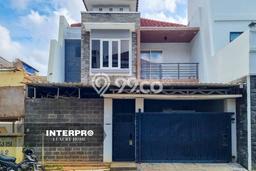 Rumah Nyaman 4 KT LT 160m² di Permata Buana, Jakarta Barat Rumah Nyaman 4 KT LT 160m² di Permata Buana, Jakarta Barat