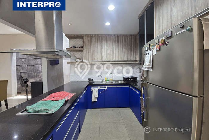 BEST CHOICE! Rumah kawasan Permata Buana, 3 KT, Dekat Sekolah, Luas 160m² LB 300m² BEST CHOICE! Rumah kawasan Permata Buana, 3 KT, Dekat Sekolah, Luas 160m² LB 300m²