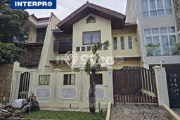 PRIME LOCATION! Rumah di Permata Buana, 4 KT, Lingkungan Strategis, Luas 250m² Bangunan 350m² PRIME LOCATION! Rumah di Permata Buana, 4 KT, Lingkungan Strategis, Luas 250m² Bangunan 350m²