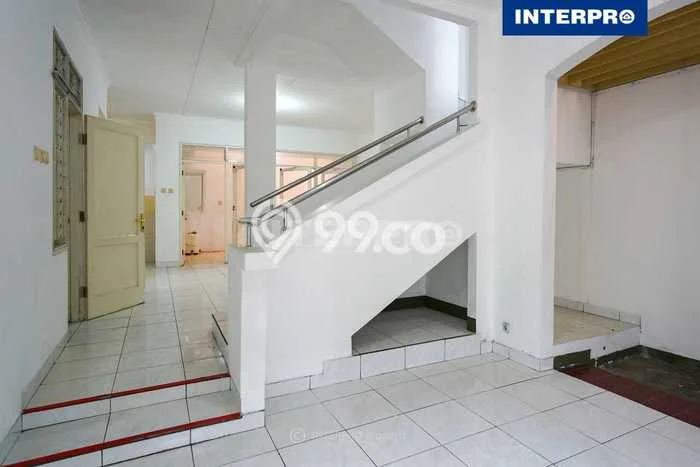 Rumah area Permata Buana, 2 KM, Lingkungan Berkembang Rumah area Permata Buana, 2 KM, Lingkungan Berkembang