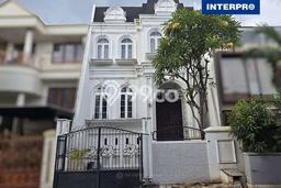 Rumah Premium 4 KT 4 KM di Kawasan Asri Permata Buana, Jakarta Barat Rumah Premium 4 KT 4 KM di Kawasan Asri Permata Buana, Jakarta Barat