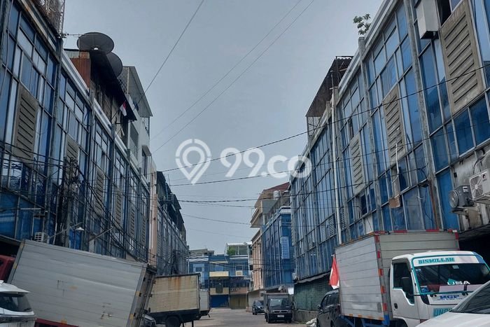 Ruko Bagus Dijual LB 200m2 Lokasi Strategis Jakarta Utara Area Cocok untuk Bisnis Ruko Bagus Dijual LB 200m2 Lokasi Strategis Jakarta Utara Area Cocok untuk Bisnis