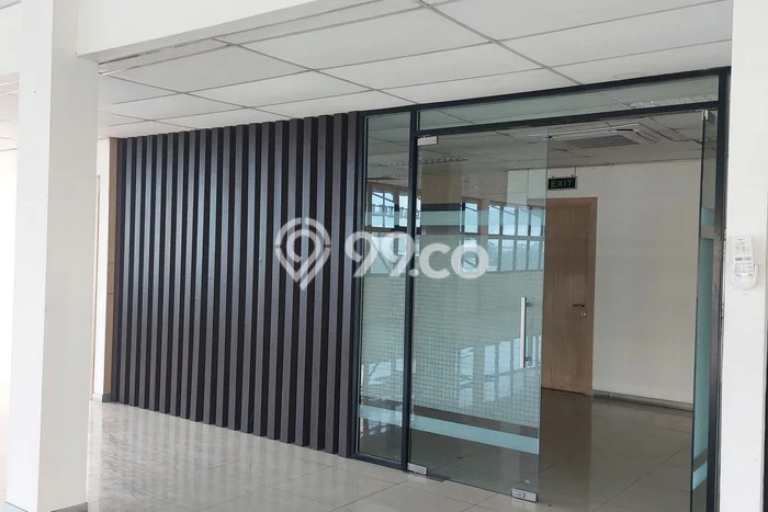 Unit Komersial Tersedia di Cibubur Spesifikasi LB 1m2 Unit Komersial Tersedia di Cibubur Spesifikasi LB 1m2