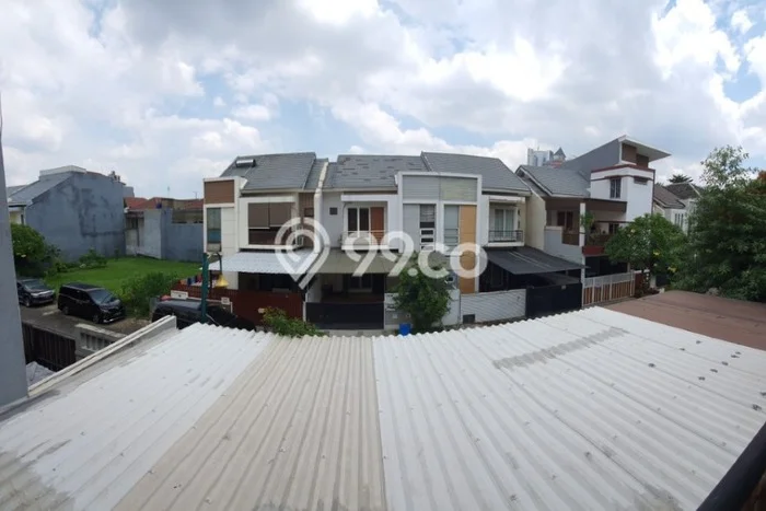 Ready to Use! Luxury House LT 144m2 Desain Modern di Puri Media Ready to Use! Luxury House LT 144m2 Desain Modern di Puri Media