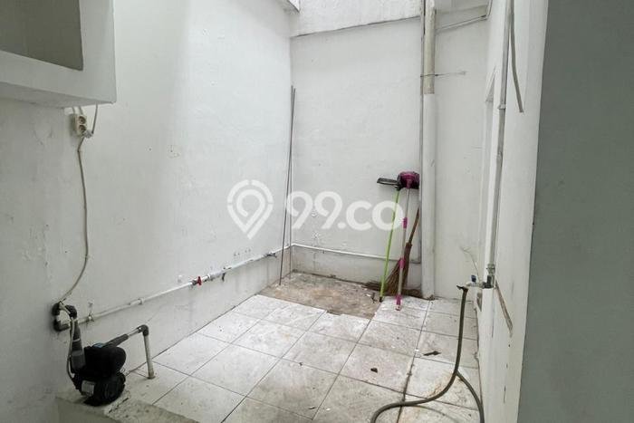 FOR RENT! Ruko di Muara Karang Cocok untuk Bisnis 250m2 FOR RENT! Ruko di Muara Karang Cocok untuk Bisnis 250m2