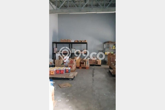 Gudang Dijual di Prime Area Tangerang Selatan Luas 136m2 Gudang Dijual di Prime Area Tangerang Selatan Luas 136m2