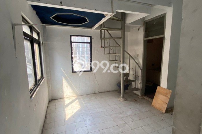 KEUNTUNGAN BERLIPAT! Ruko Kawasan Jembatan Lima, Luas 100m², Area Bisnis KEUNTUNGAN BERLIPAT! Ruko Kawasan Jembatan Lima, Luas 100m², Area Bisnis