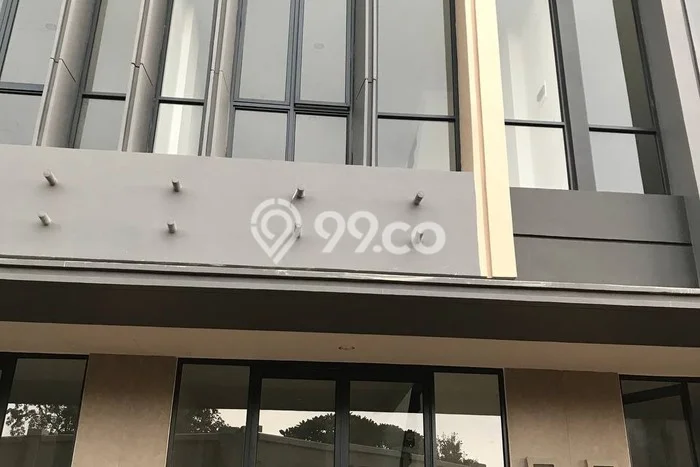 Disewakan Ruko di Kawasan Ramai BSD City Luas 122m2 Disewakan Ruko di Kawasan Ramai BSD City Luas 122m2